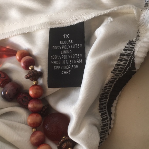 I. N. Studio Zebra Print Angled 3/4” Sleeve - Picture 5 of 8